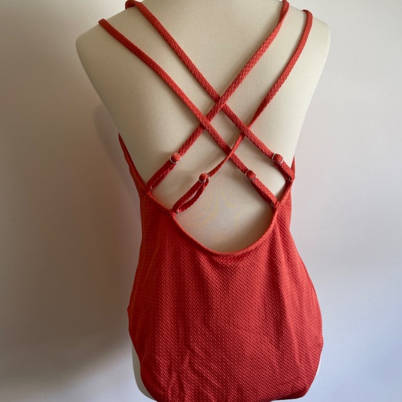 Cupshe Romance Plunge One Piece Swimsuit - Picture 8 of 9